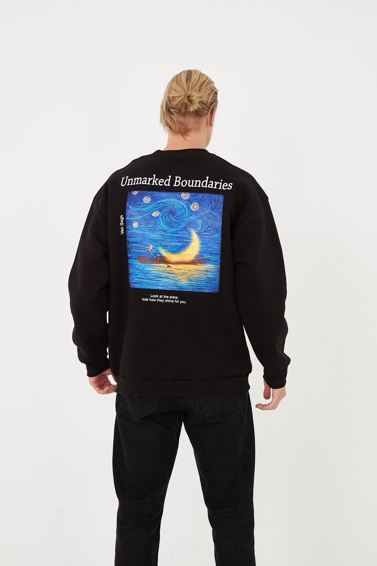 Unmarked Boundaries Sweater Black