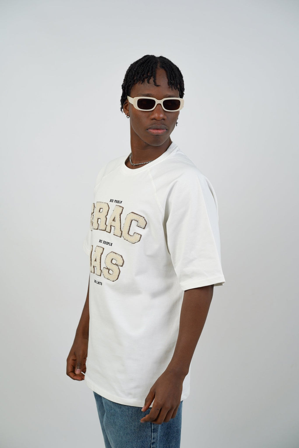 Gracias Graphic T-Shirt - White